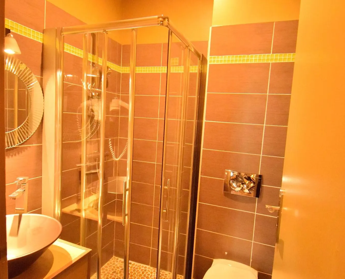 ***  Hotel Le Romanesque Cannes France