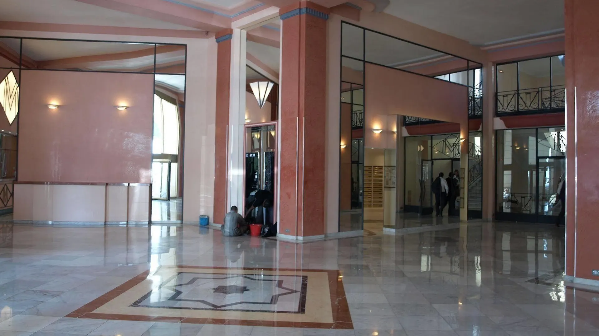 ***  Hotel Le Romanesque Cannes France